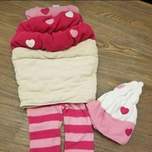 Cupcake Halloween costume size 2/3